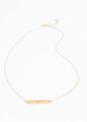 COLLIER - AE-CO811760
